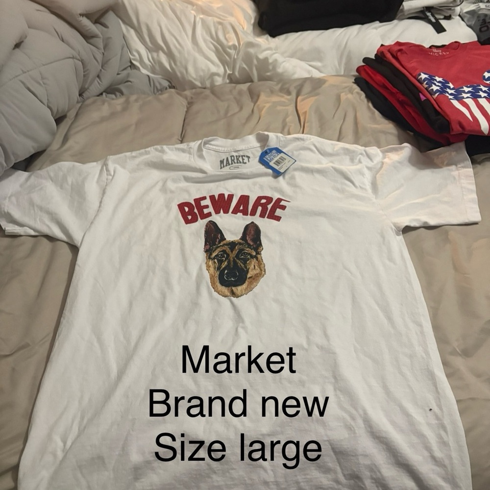 Market White 'Beware' Graphic Tee